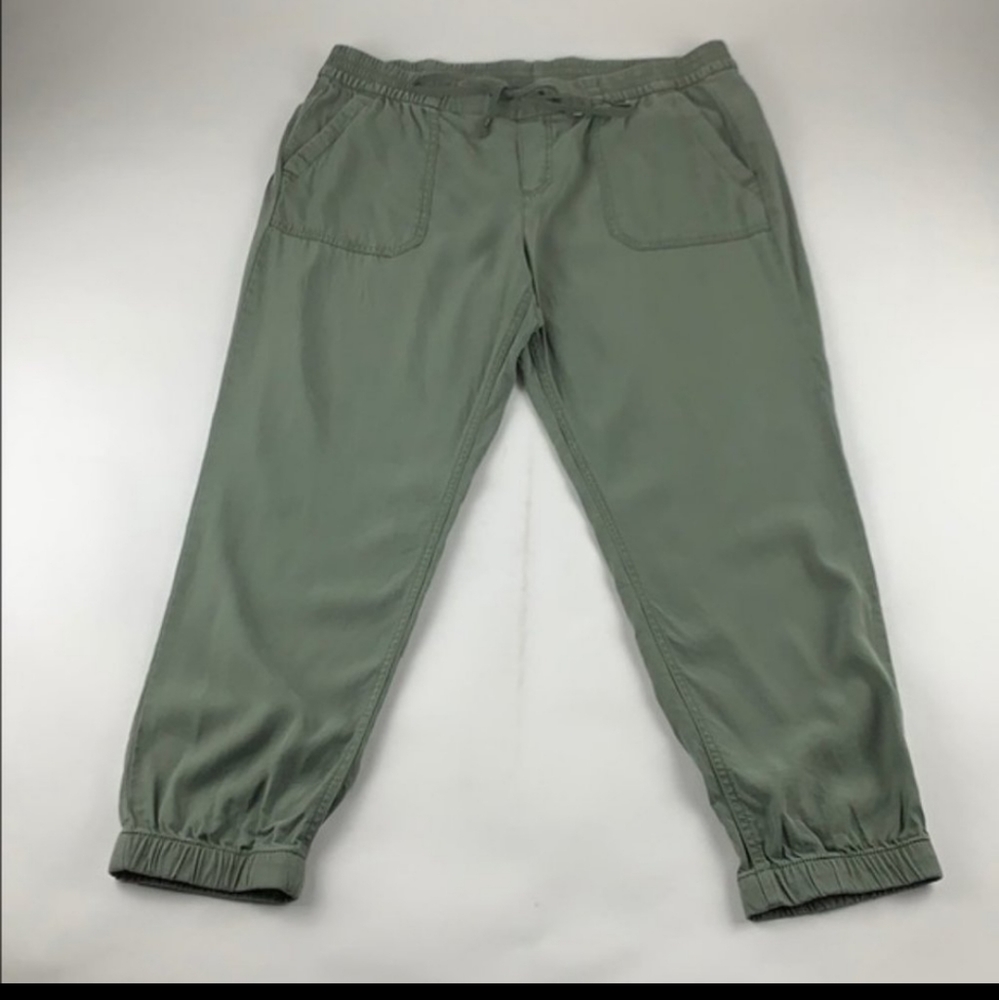 Old Navy Olive Tencel Jogger Pant L
